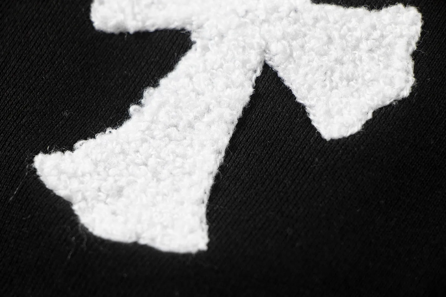 P250 Chrome Hearts Chrome Hearts Embroidered Towel Embroidered Sweater Round Neck Sweater Size: SMLXL Color: Black
